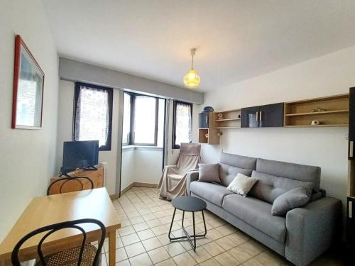 Studio Centre-Ville Aix-les-Bains avec Parking et Animaux Acceptés - FR-1-555-20