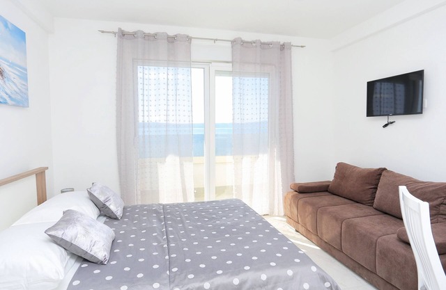 Beach Živogošće Porat Makarska 