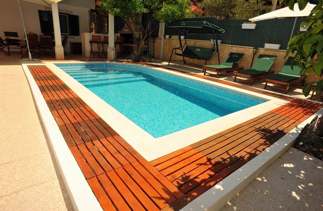 Terrace Sutivan 