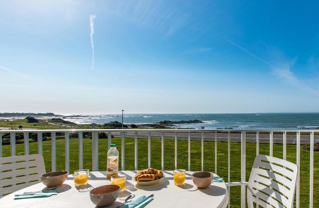 Studio Les Trois Iles-2 by Interhome