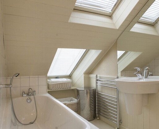 Stunning 3 bed home located in residential Fulham (Veeve)