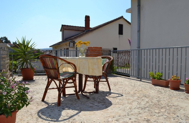 Stunning apartment in Jelsa with WiFi
