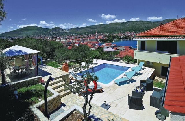 Stunning apartment in Trogir
