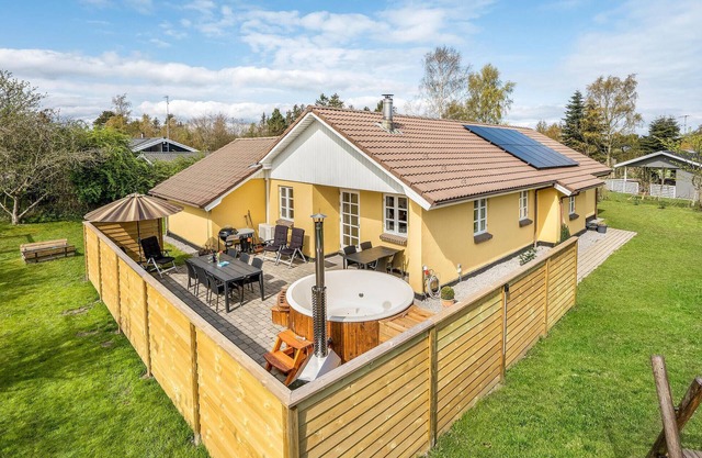 Stunning home in Glesborg with sauna
