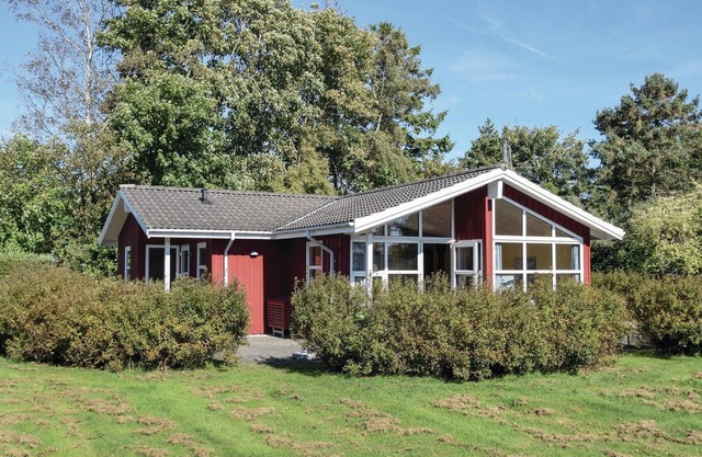 Stunning home in Humble with sauna