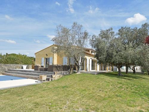 Stylish Villa Of France Swimming 