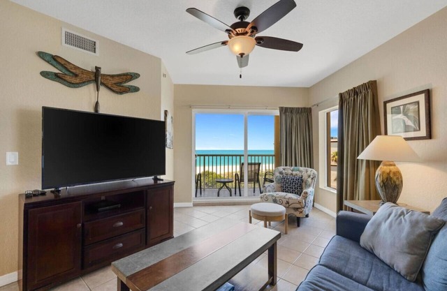 Sunset Vistas 610N: Top Floor Gulf Front Beauty