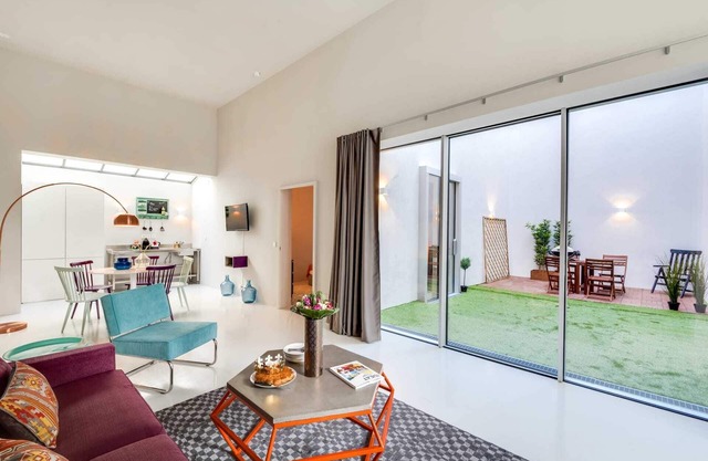 Sweett | Brune IV - Two Bedroom Apartment, Sleeps 6