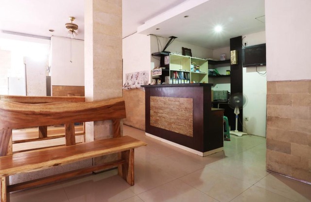 Oyo Taman Mekar Beach Inn 