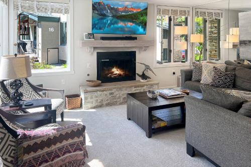 Tamarack Townhome 
