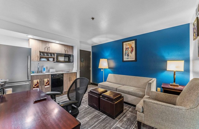 Tempe Studio 2 King Size beds