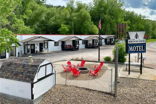 The Brookside Motel Mt Rushmore 