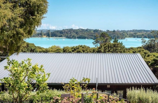 The Cottage At Te Whau 