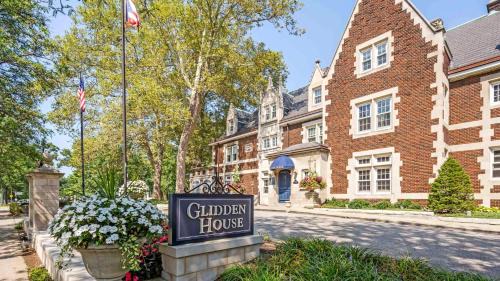The Glidden 