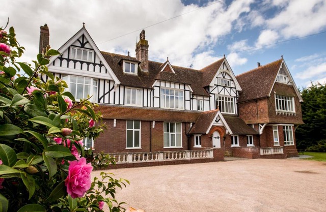 The Grange Court Hotel 