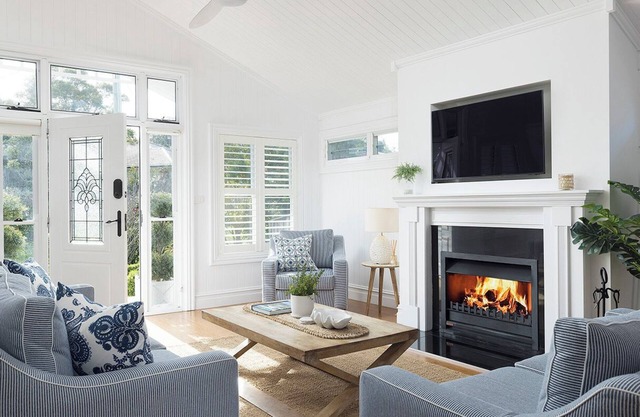 The Hamptons Beach Dutchies Nelson Bay 