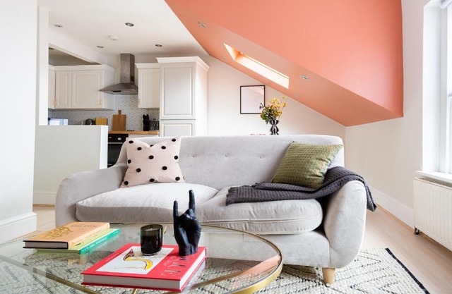 The Kilburn Escape - Modern & Bright 1BDR with Balcony