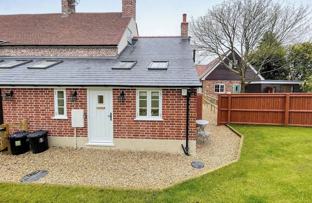 Accommodation Child Okeford Blandford Forum 