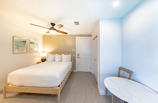 The Palmetto Inn 
