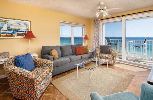The Palms 505:GREAT LOCATION -CORNER UNIT-FREE BEACH SERVICE & DOLPHIN CRUISE