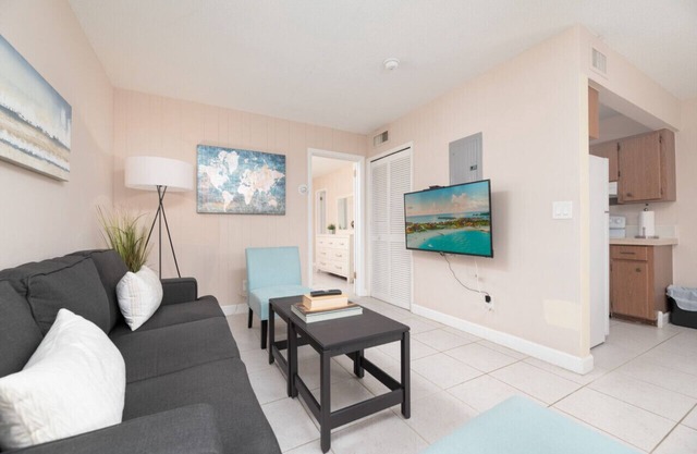 The Retreat #2 - Wilton Manors