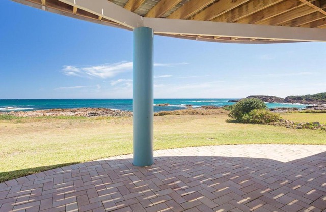 The Whale Lane Waterfront 