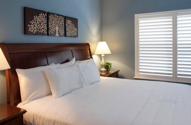 Three Bedroom Luxury Condo, Branson Missouri (1765009)