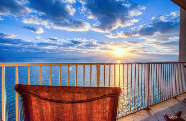 Tidewater 2610, 2BD, 3Bath, and Ocean Front, Indoor, Outdoor Pools