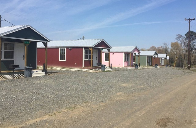 Toledo Rv Resort Cabins 