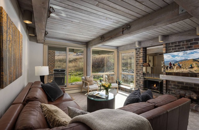 Top of the Village - Trails 105