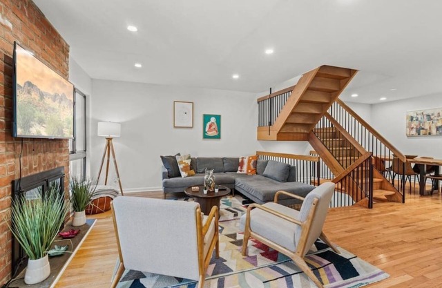 Townhouse Patio Deck 