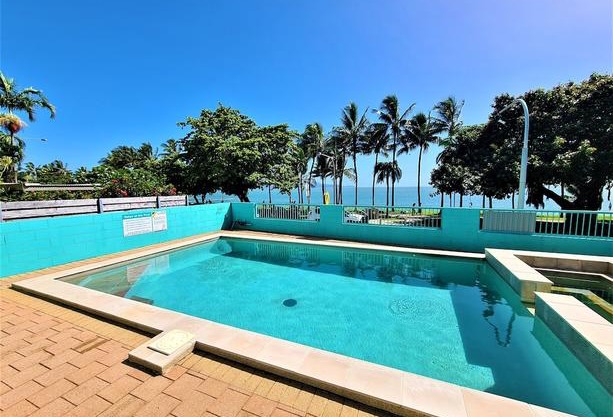 Townsville Seaside Apartments