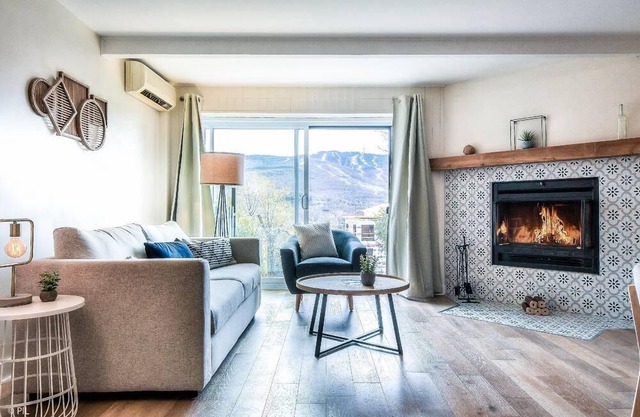 Tremblant Hotel Du Lac - Amazing Lake and Mountain View - Xplore | 5 min to Tremblant Resort