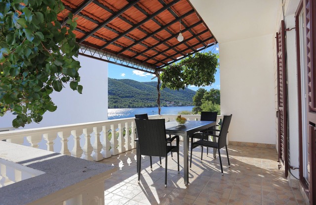 Beach Grebaštica Šibenik 
