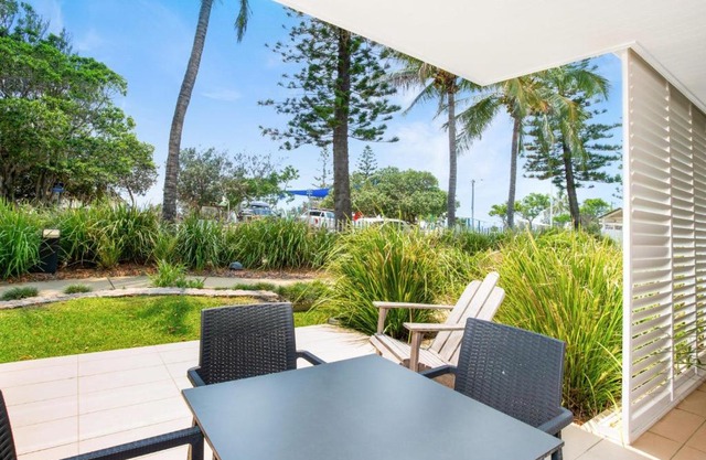 Unit 8 Plantation Resort Rainbow Beach