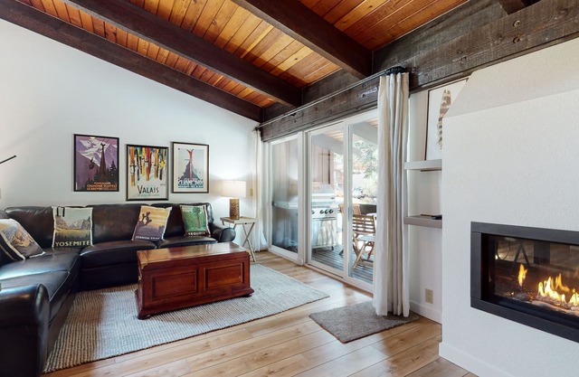 Updated & Large, Bright Mammoth Home near The Village, Pool On-site