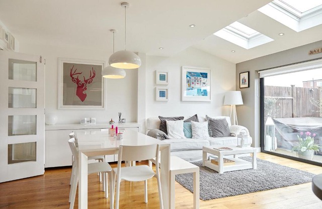 Veeve - Wimbledon Park Paradise