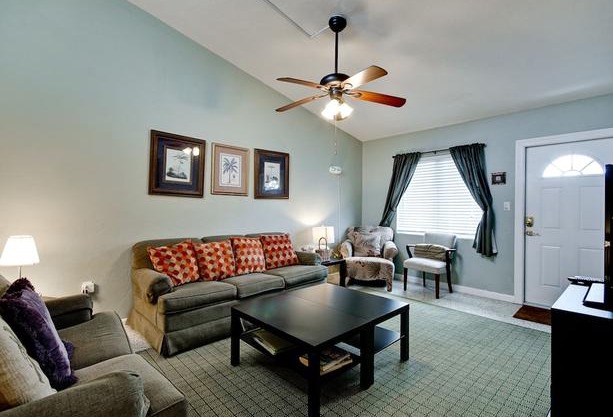 Venice Harbor 606 2 Bedrooms WiFi Sleeps 4 Pet Friendly