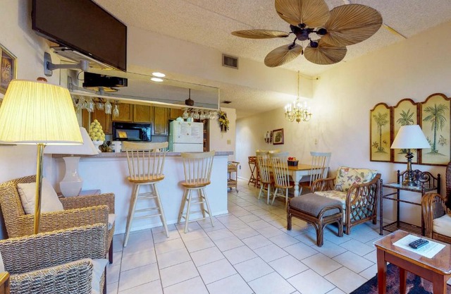 Ventura Condominiums #208