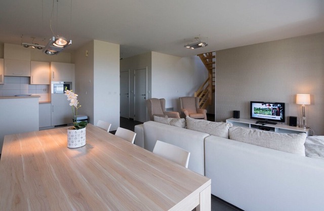 Villa for 8 people with frontal seaview