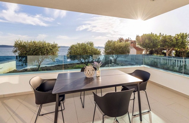 Villa Fresca A1 Apartment | Adriatic Luxury Villas