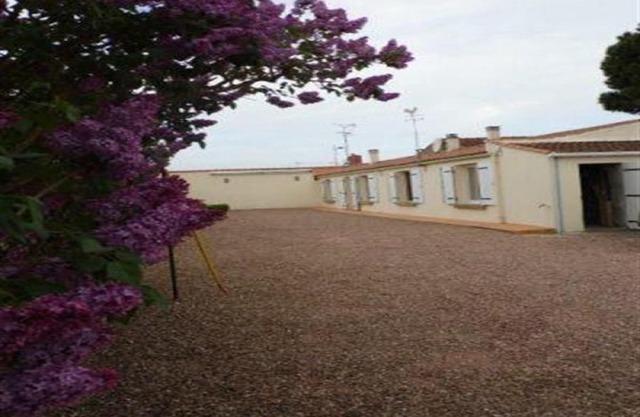 Villa L'Aiguillon-sur-Mer, 2 bedrooms, 5 persons