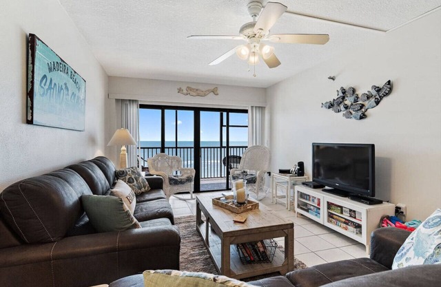 Villa Madeira #605 3 Bedroom 2 Bath Unit WIFI