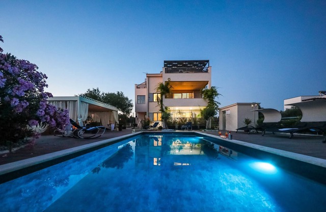 Villa Olive Garden with Pool