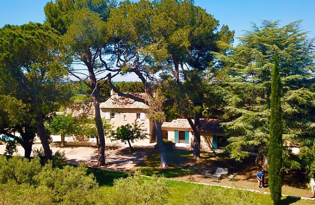 Villa Persons 