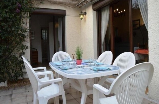 Villa Saint-Cyprien, 3 bedrooms, 6 persons