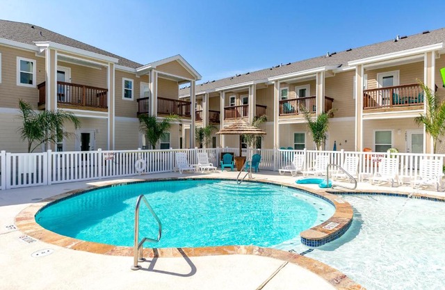 Village by the Beach B919K