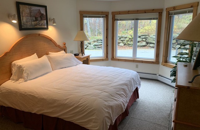 Village Condo Ski In/Out, on Grammy Jay, Jay Peak Resort