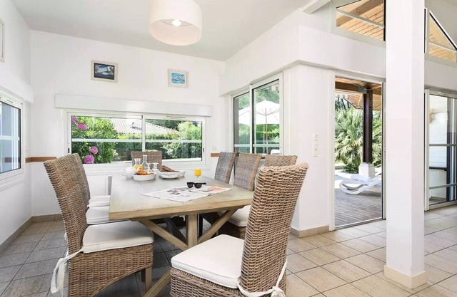 Club Royal La Prade Villas Villa People 