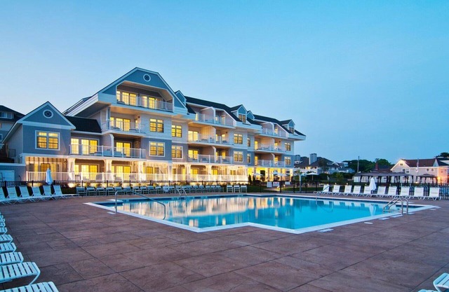 Water Edge Resort Beach 